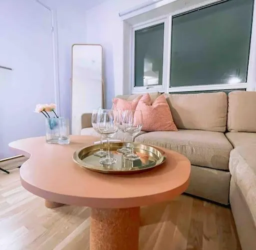 The Easy And Cosy In With Fast Wifi